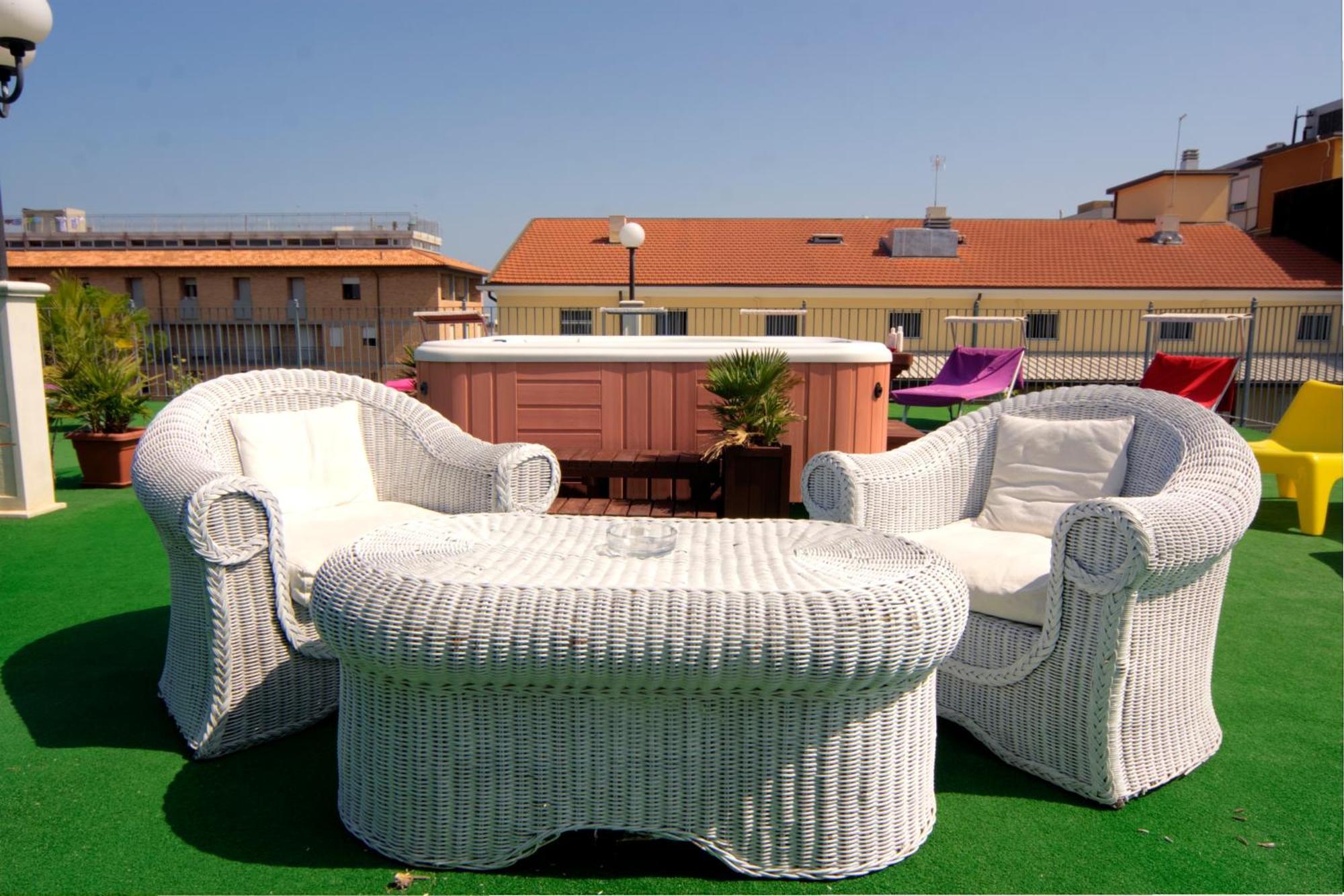Residence Divina Rimini Exterior photo
